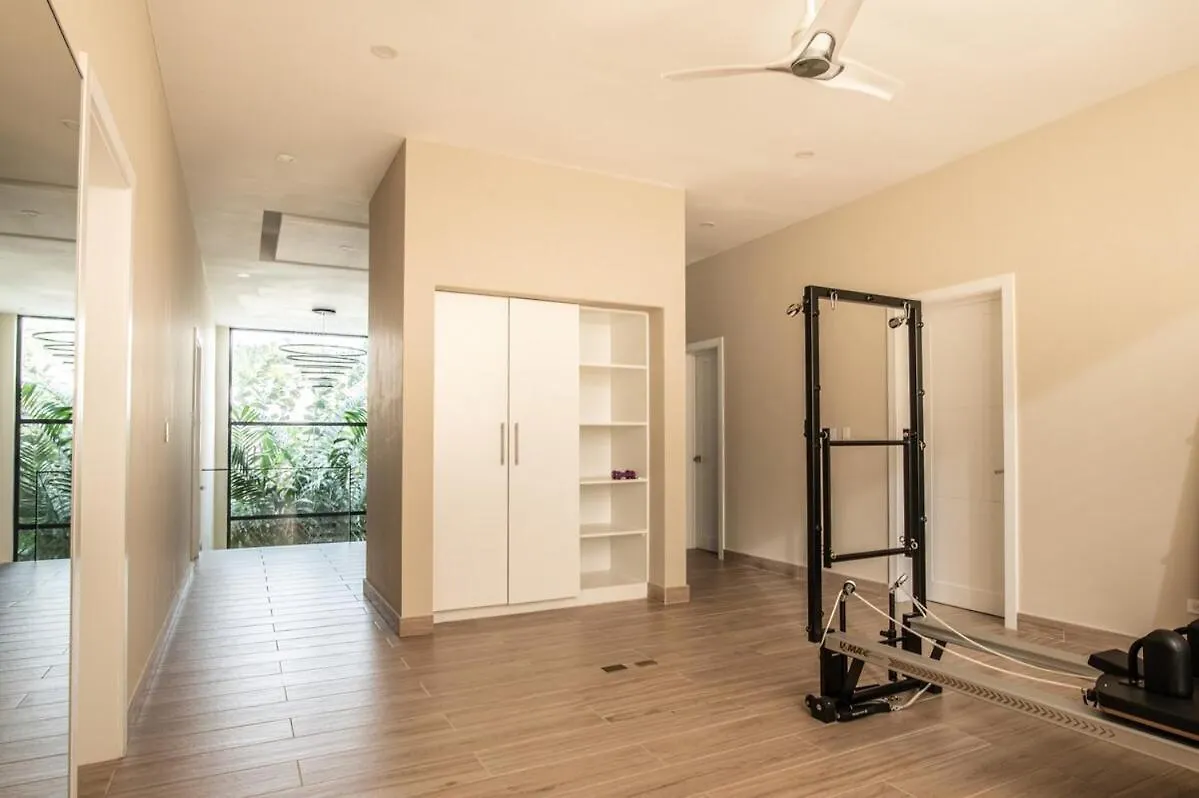 Modern Villa Louis 6-Bdr In Punta Cana With Maid